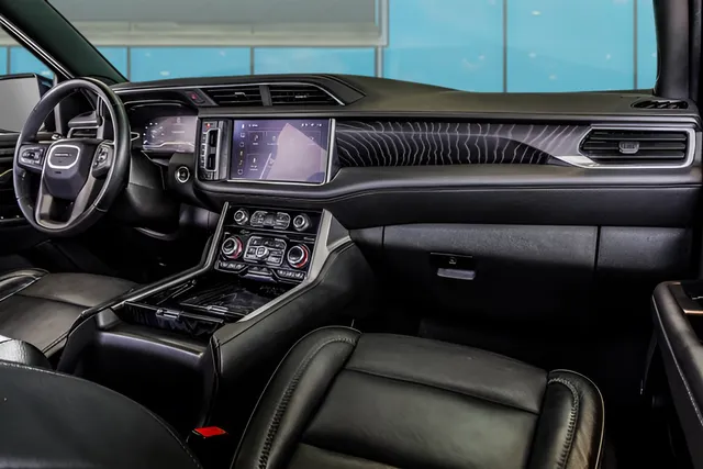 2024 GMC Yukon XL Denali, photo 12