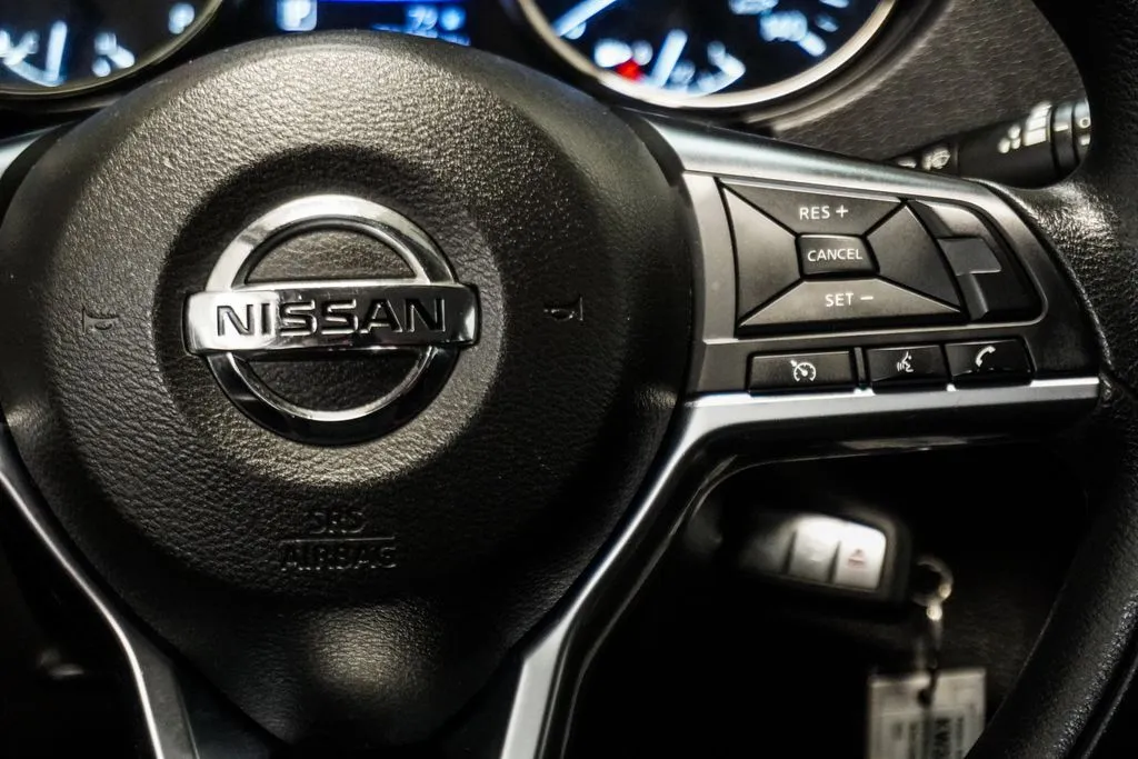 2019 Nissan Rogue Sport S, photo 11