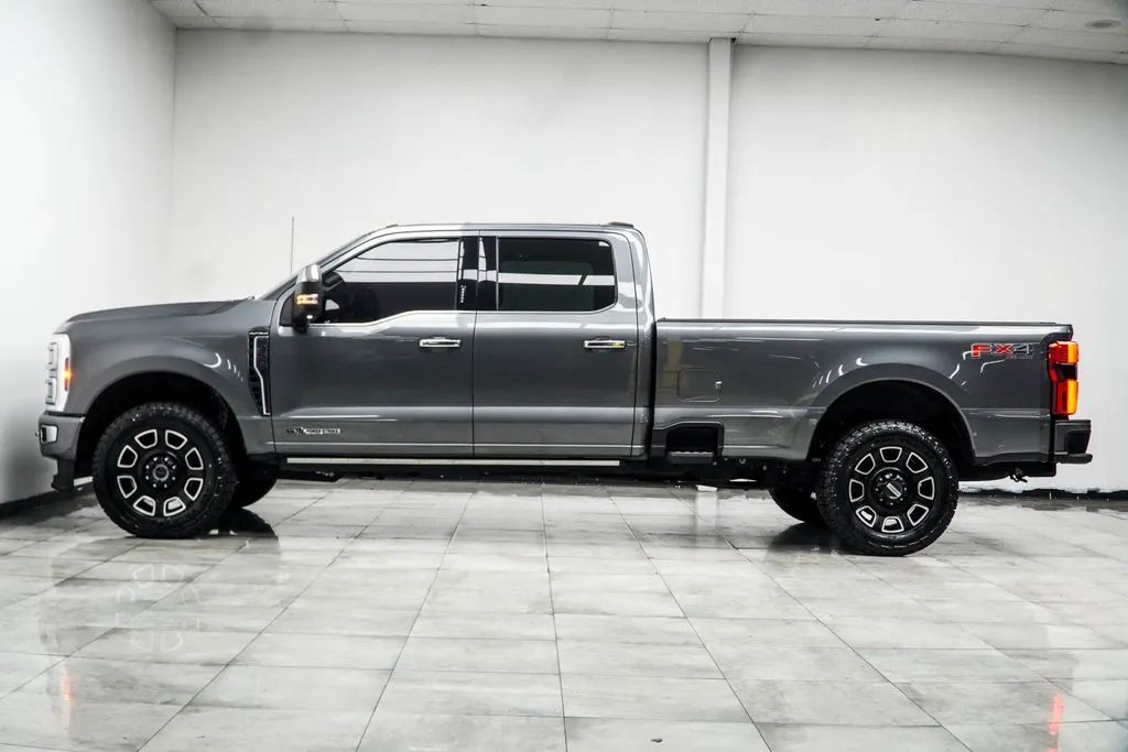2024 Ford F-350SD Platinum, photo 11