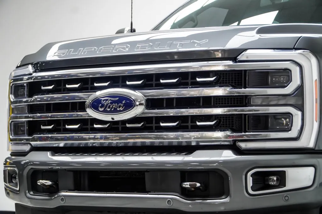2024 Ford F-350SD Platinum, photo 1