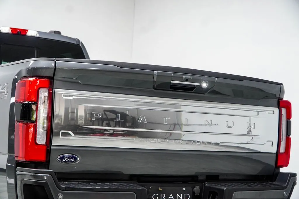 2024 Ford F-350SD Platinum, photo 17