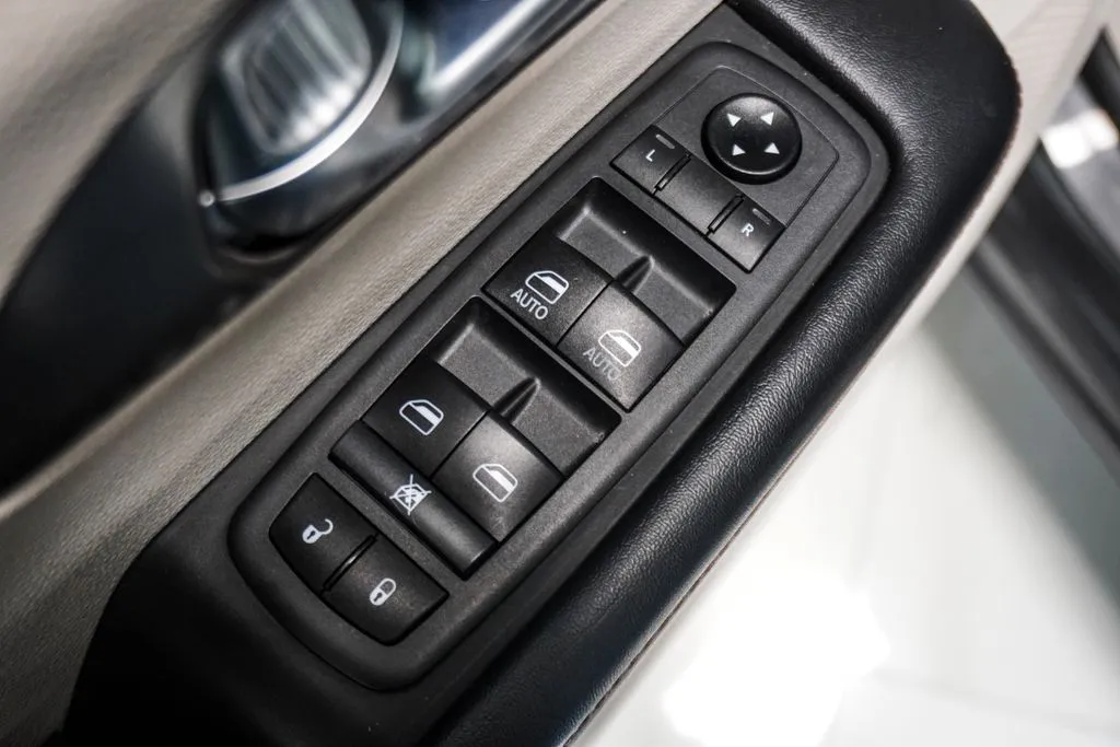 2020 Chrysler Pacifica Touring L, photo 16