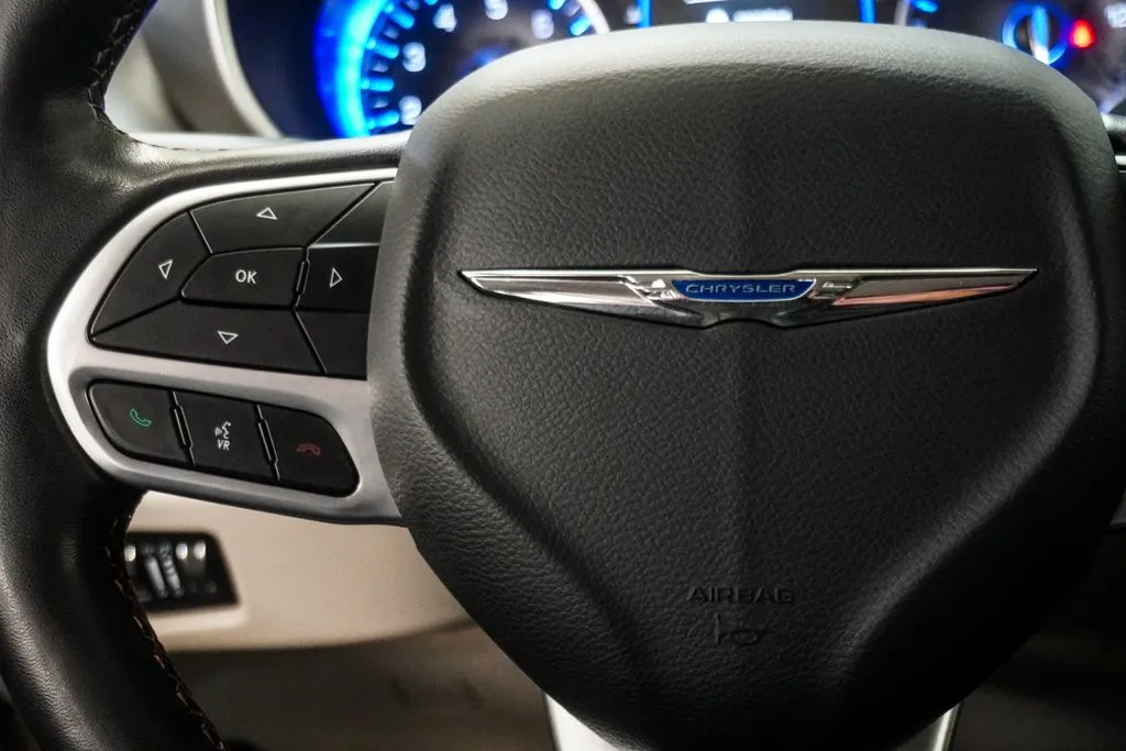 2020 Chrysler Pacifica Touring L, photo 13