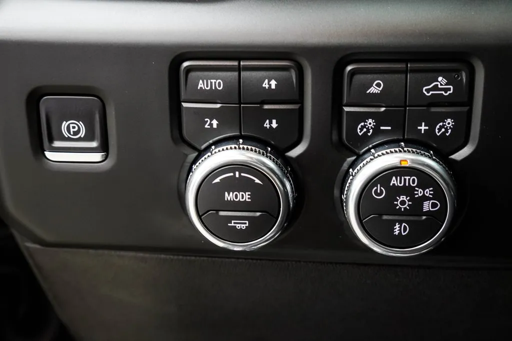 2026 GMC Sierra 2500 HD AT4X, photo 39