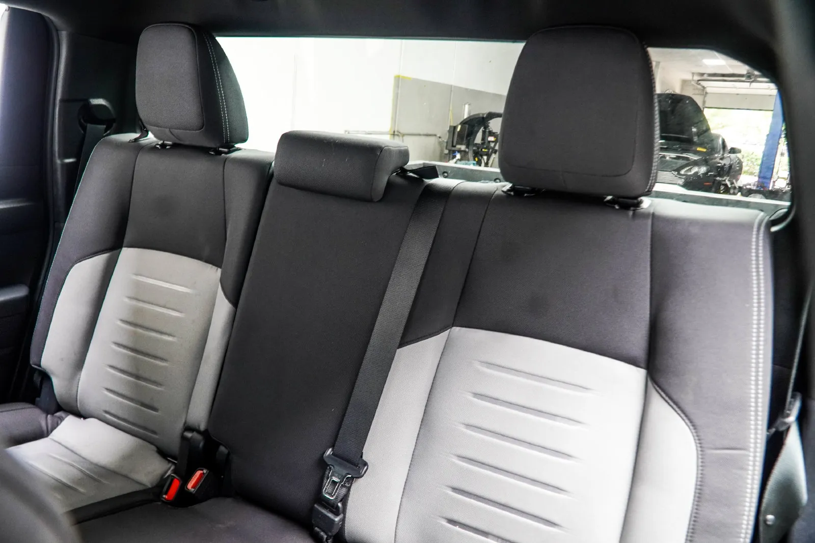 2025 Toyota Tacoma Hybrid TRD Off Road, photo 37