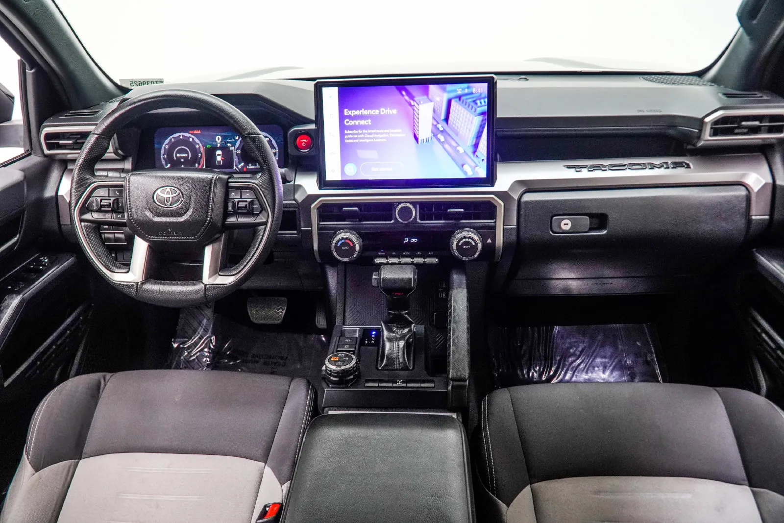2025 Toyota Tacoma Hybrid TRD Off Road, photo 3