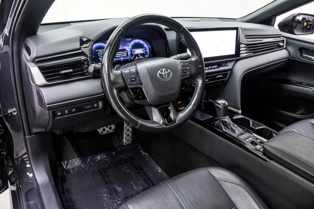 2025 Toyota Camry XSE, photo 20