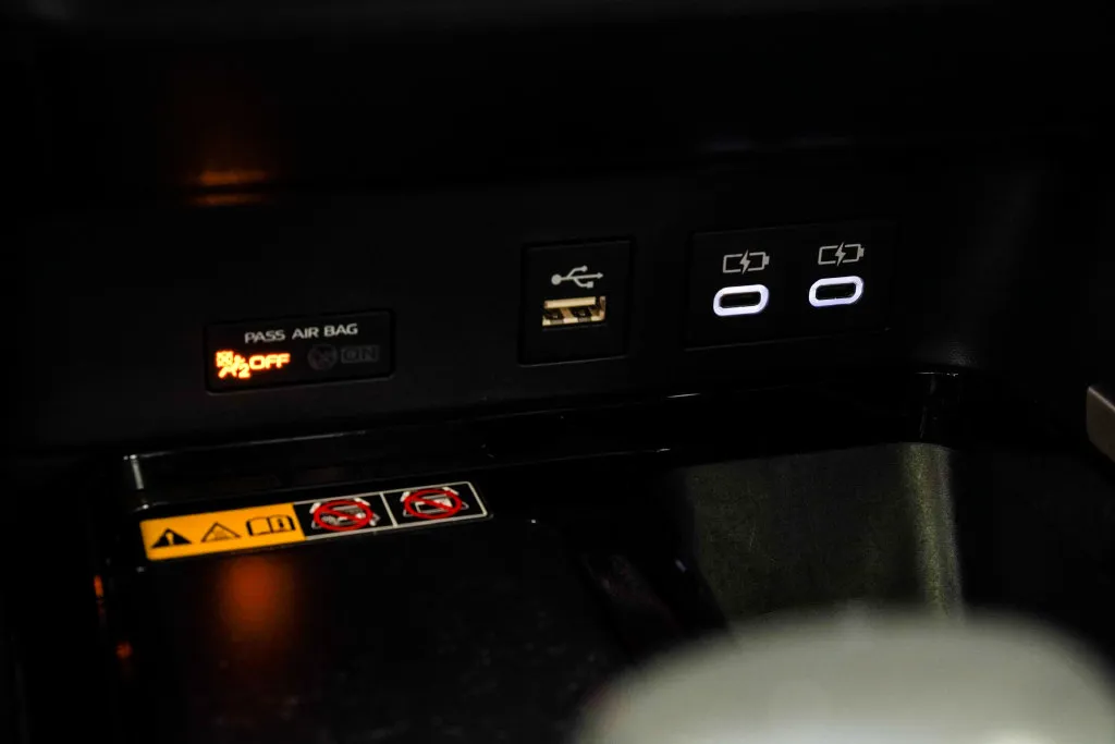 2025 Toyota Camry XSE, photo 29