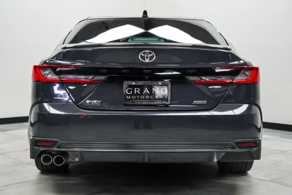 2025 Toyota Camry XSE, photo 9
