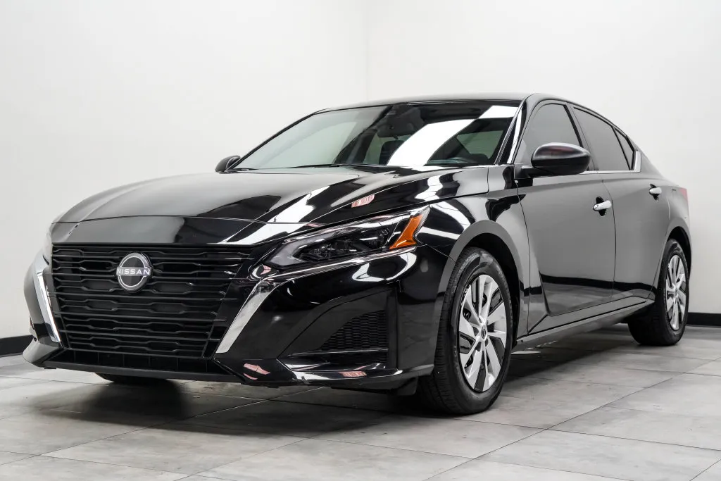 2025 Nissan Altima 2.5 S, photo 6