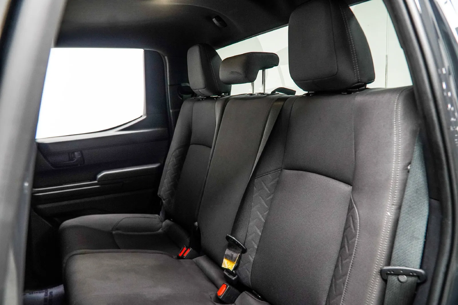 2025 Toyota Tacoma SR, photo 31