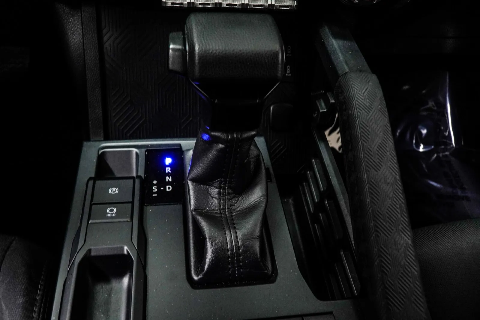 2025 Toyota Tacoma SR, photo 16