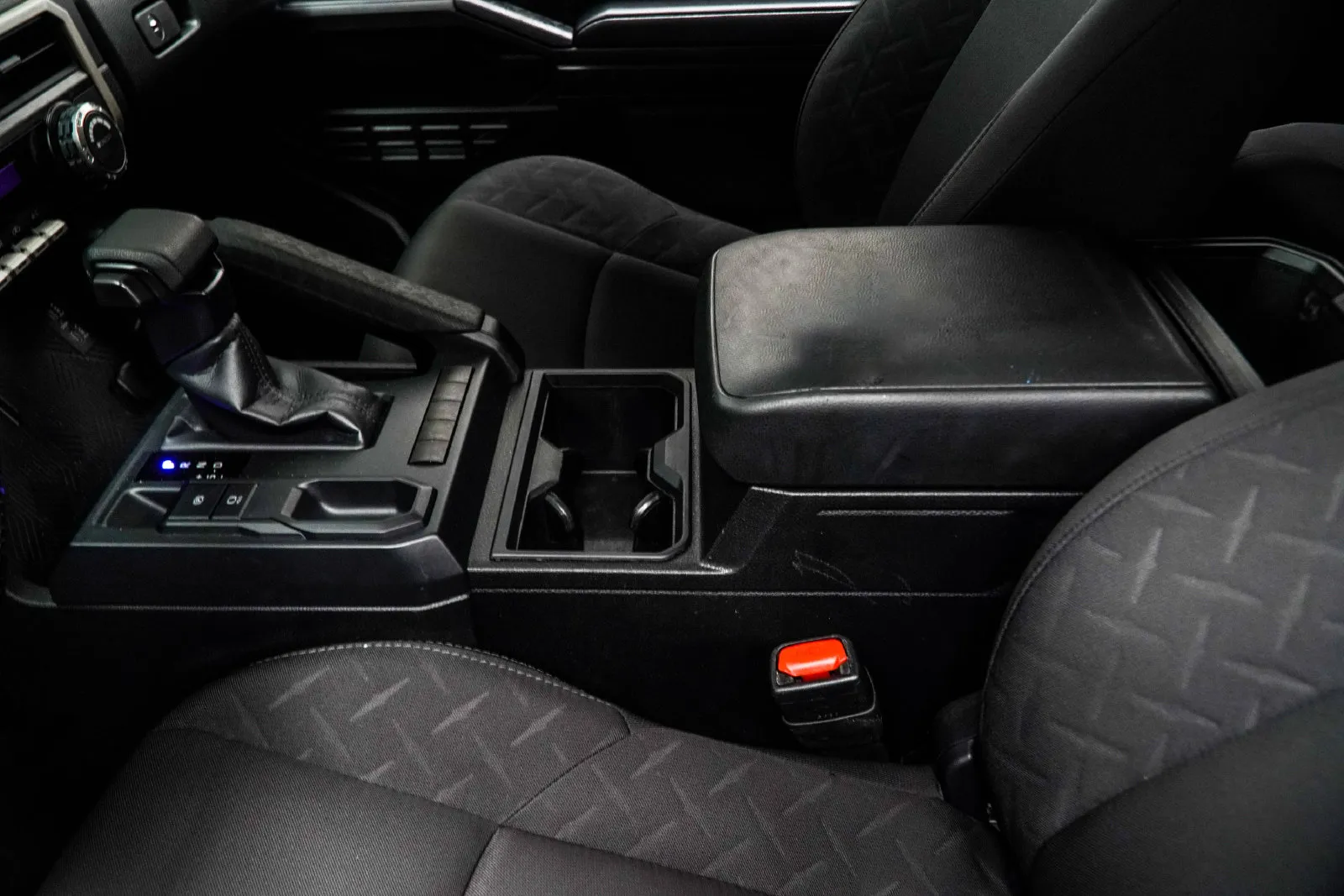 2025 Toyota Tacoma SR, photo 15