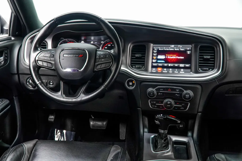 2022 Dodge Charger SXT, photo 17