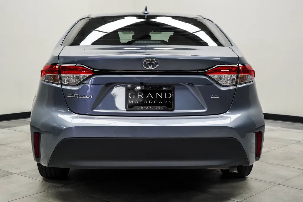 2025 Toyota Corolla LE, photo 9