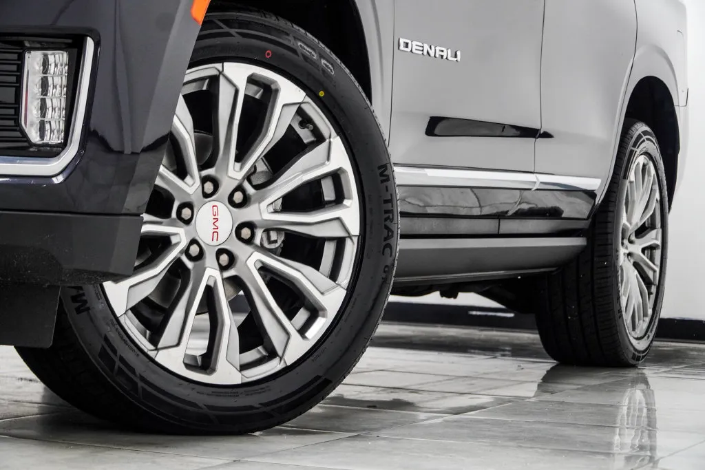 2023 GMC Yukon Denali, photo 4