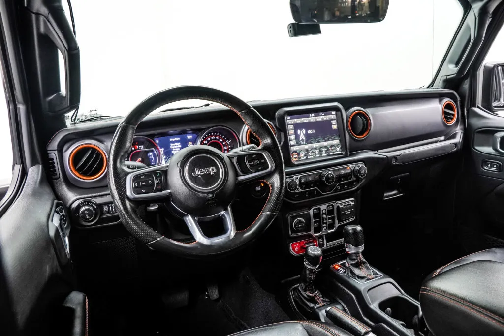 2020 Jeep Gladiator Mojave, photo 3