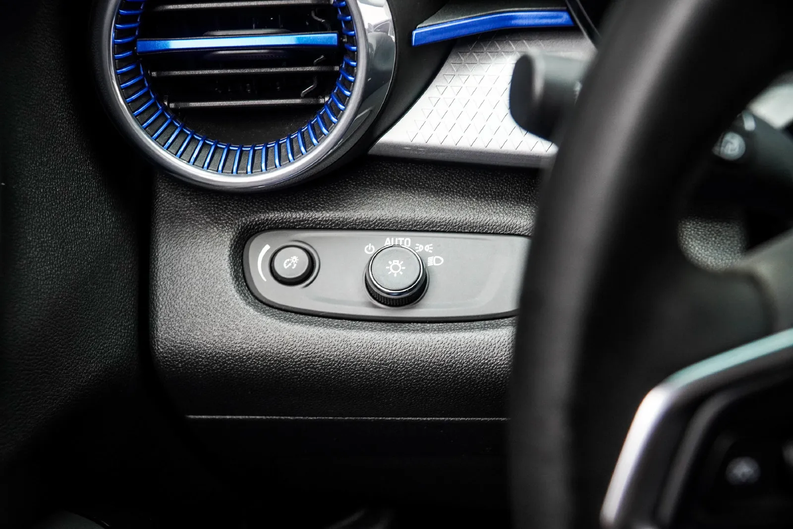2024 Chevrolet Trax LT, photo 29
