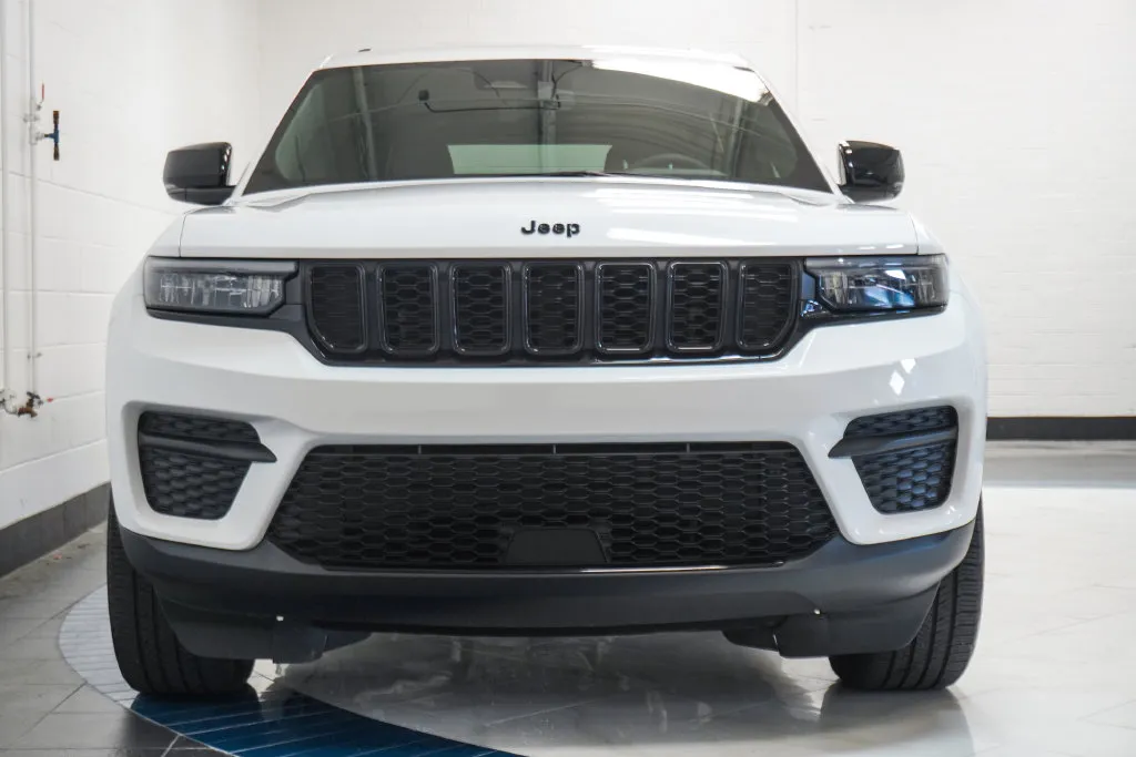2024 Jeep Grand Cherokee Altitude, photo 31