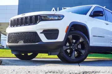 2024 Jeep Grand Cherokee Altitude