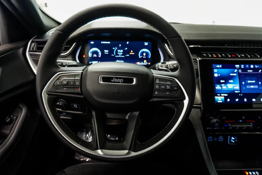 2024 Jeep Grand Cherokee Altitude, photo 11