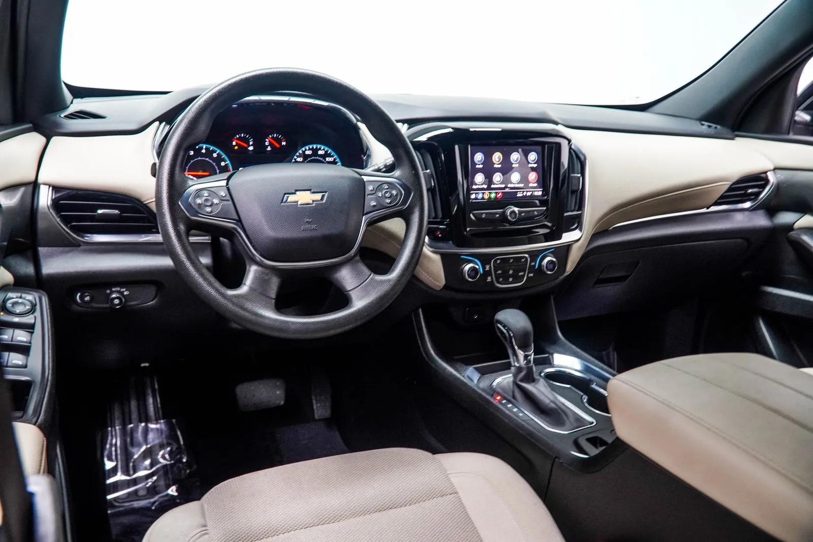 2023 Chevrolet Traverse LS, photo 14