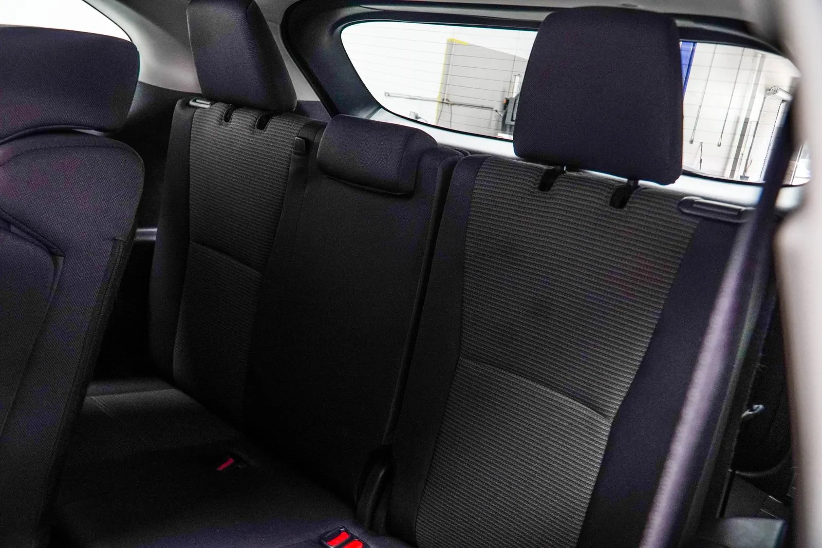 2025 Toyota Highlander LE, photo 35