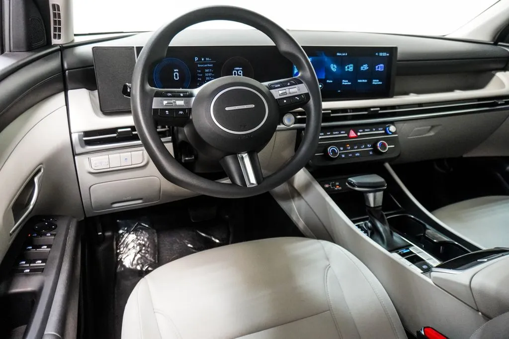 2025 Hyundai Tucson SE, photo 9