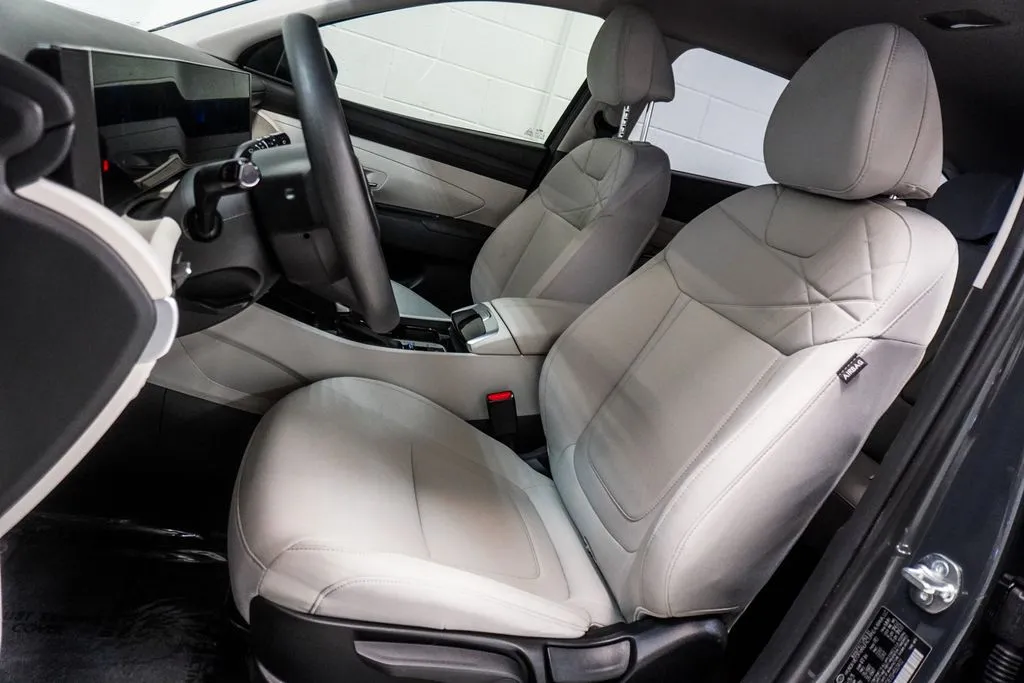 2025 Hyundai Tucson SE, photo 4