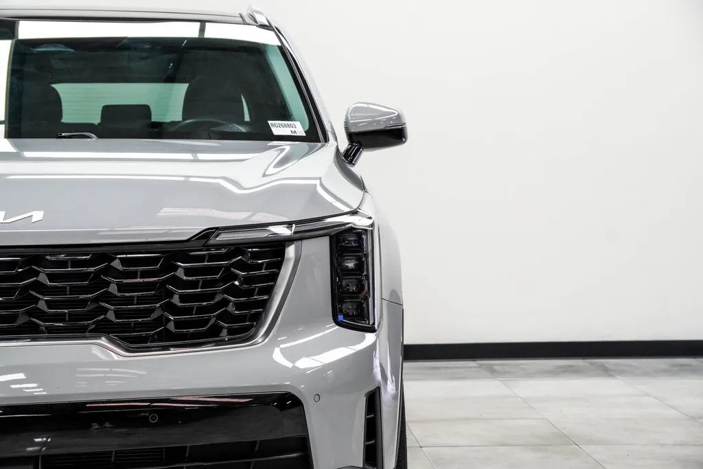 2024 Kia Sorento S, photo 3