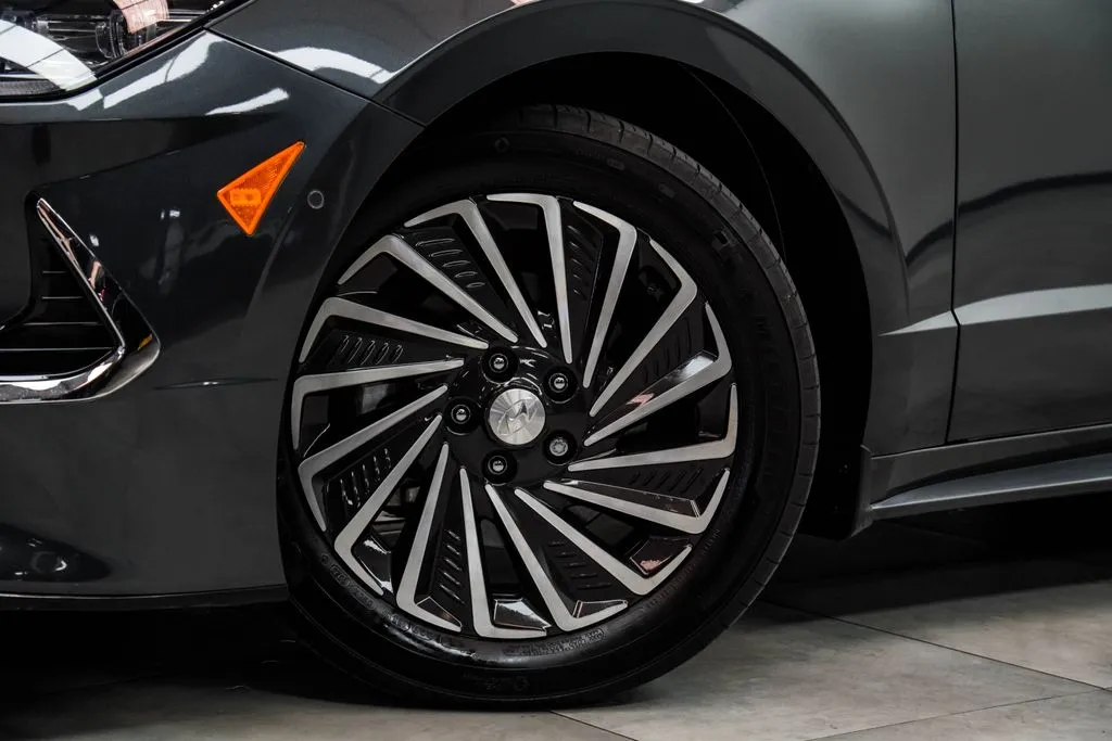 2023 Hyundai Sonata Hybrid Limited, photo 3