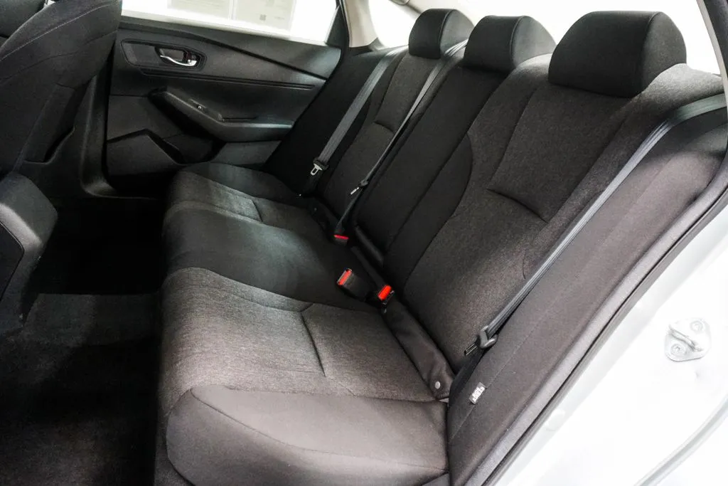 2024 Honda Accord LX, photo 4