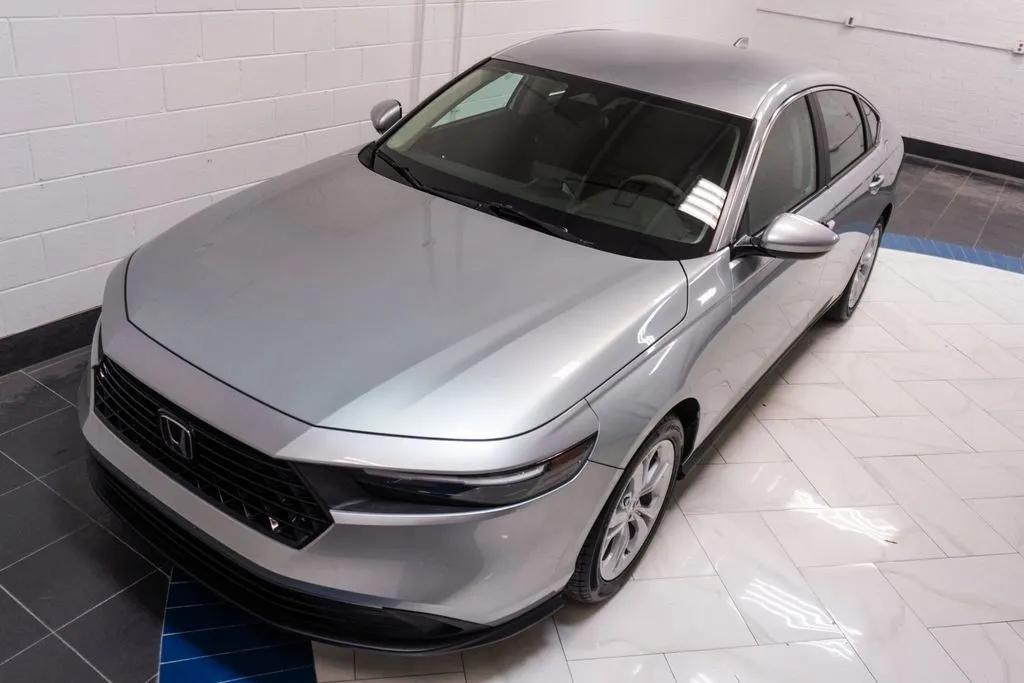 2024 Honda Accord LX, photo 31