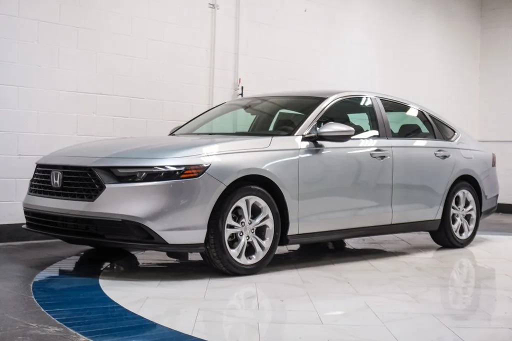 2024 Honda Accord LX, photo 1