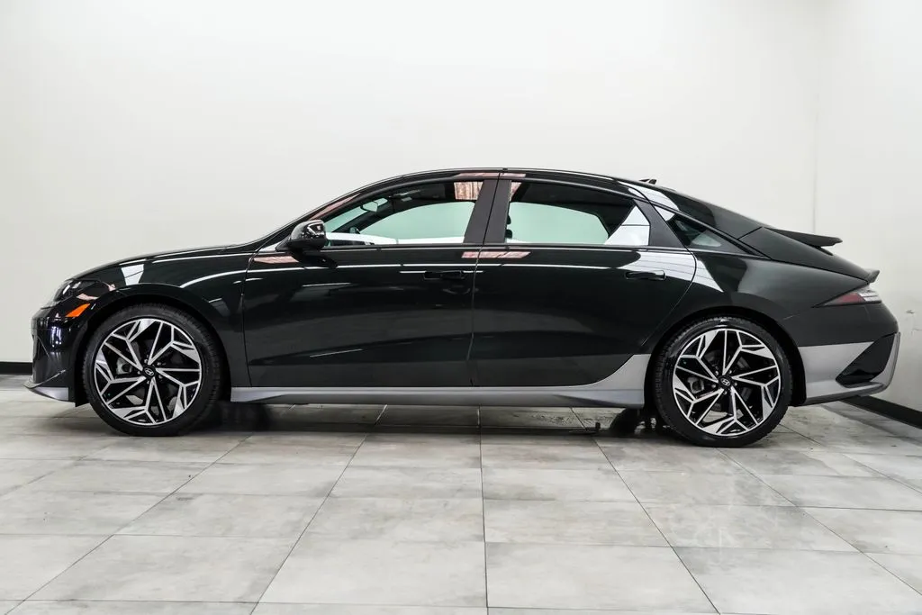 2023 Hyundai IONIQ 6 SEL, photo 8