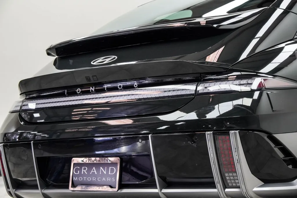2023 Hyundai IONIQ 6 SEL, photo 12