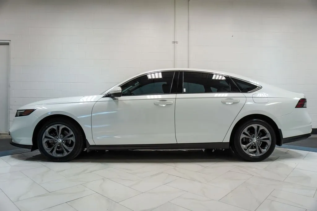 2023 Honda Accord EX, photo 27