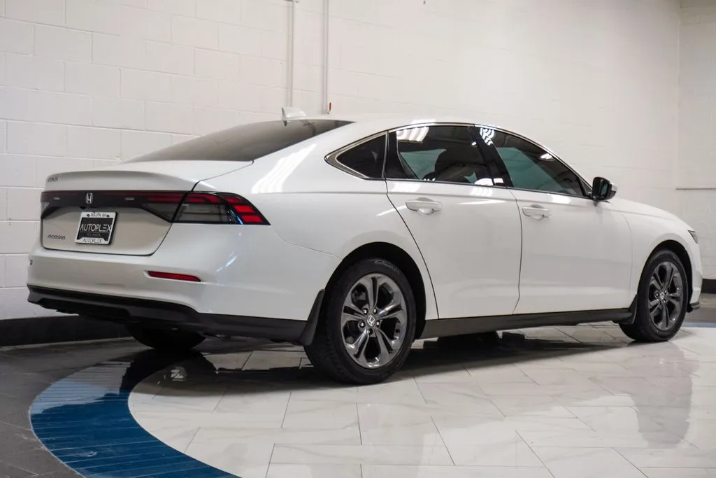 2023 Honda Accord EX, photo 25