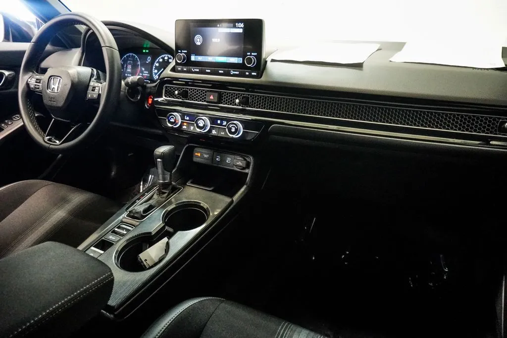 2025 Honda Civic Sport, photo 7
