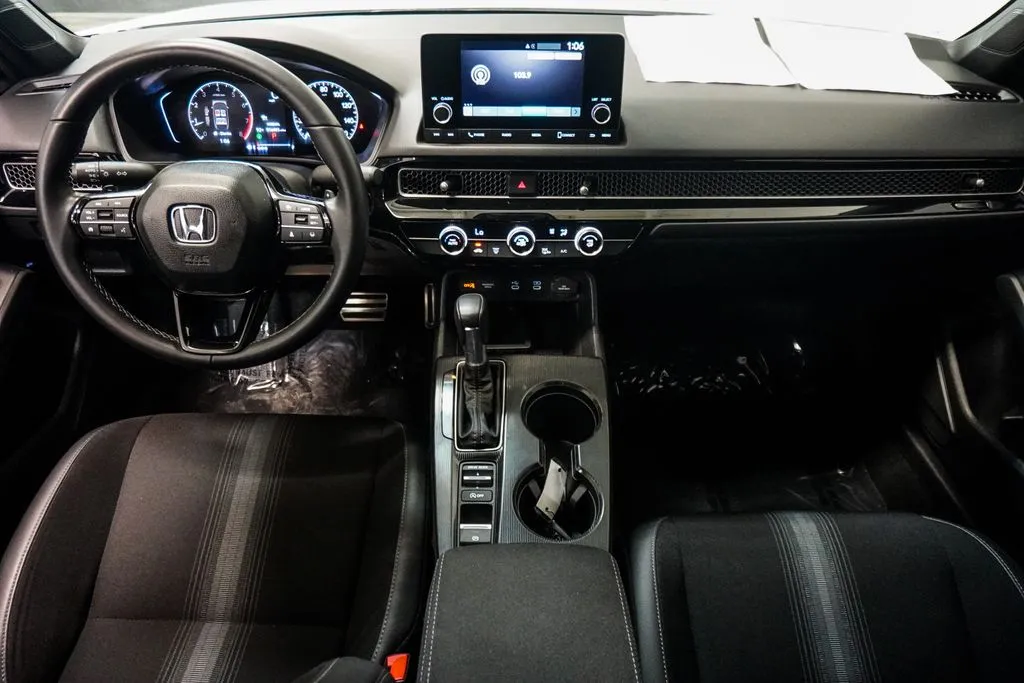 2025 Honda Civic Sport, photo 8