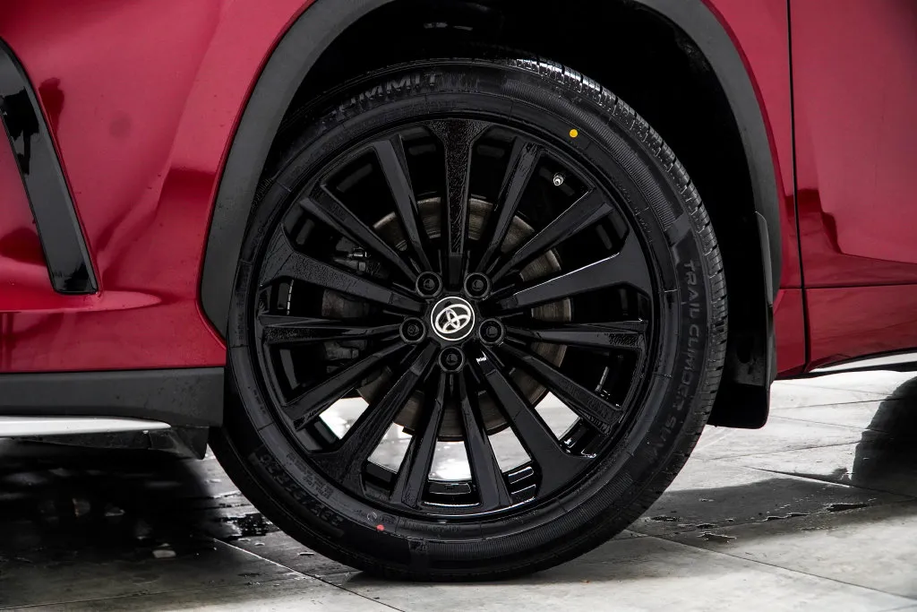 2023 Toyota Highlander XSE, photo 5
