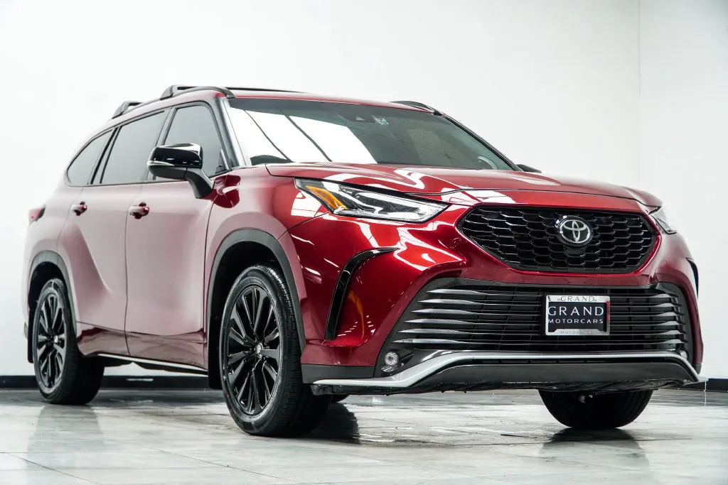2023 Toyota Highlander XSE, photo 3