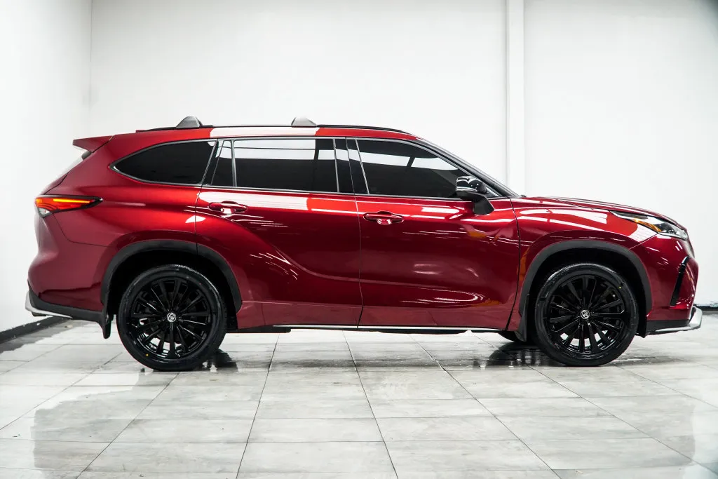 2023 Toyota Highlander XSE, photo 6