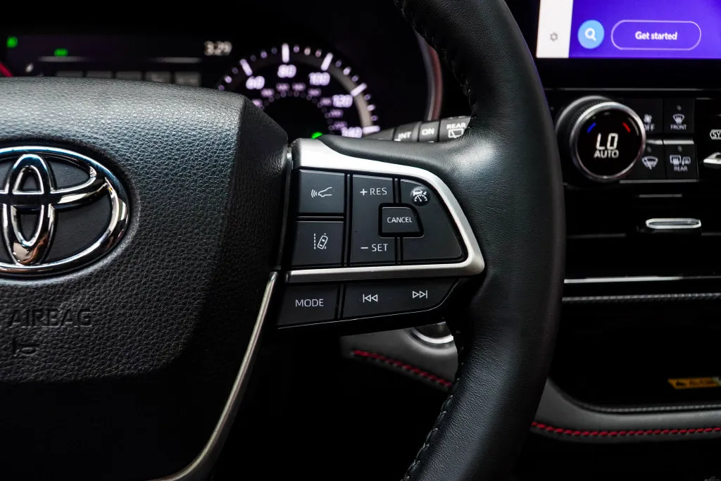 2023 Toyota Highlander XSE, photo 27