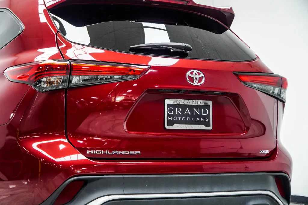 2023 Toyota Highlander XSE, photo 13