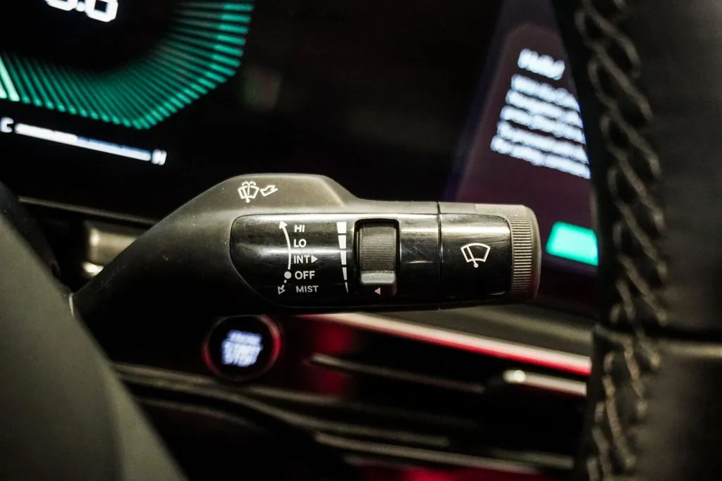 2025 Kia K5 GT, photo 17