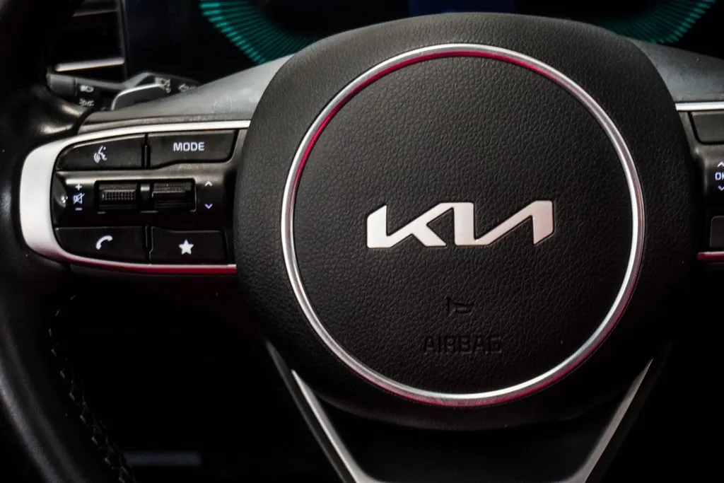 2025 Kia K5 GT, photo 14