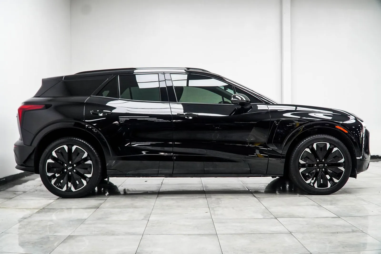 2024 Chevrolet Blazer EV RS, photo 1