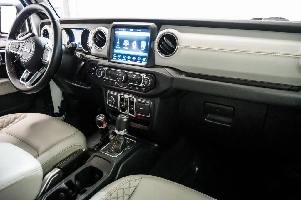 2022 Jeep Wrangler Unlimited Sahara High Altitude, photo 8