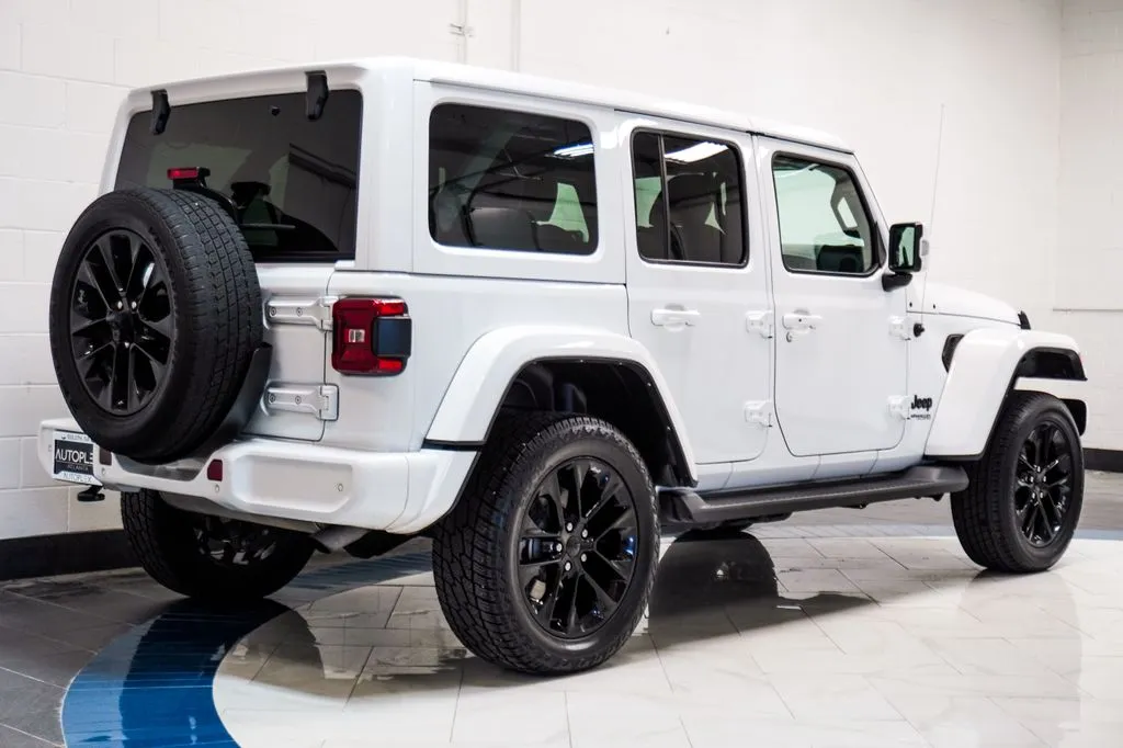 2022 Jeep Wrangler Unlimited Sahara High Altitude, photo 23